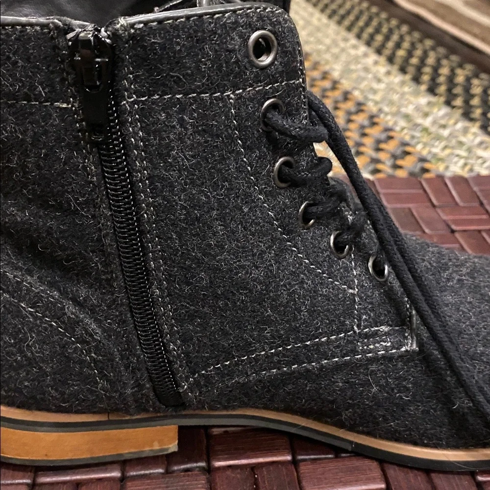 JOSEPH ABBOUD Grey Wool Boots Size 9 1/2 M